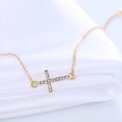Women's Delicate Chain Cross Bracelet 17 Women's Delicate Chain Cross Bracelet -Lord's Guidance DelicateChainBraceletGoldinSitu