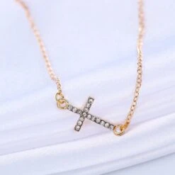 Women's Delicate Chain Cross Bracelet 16 Women's Delicate Chain Cross Bracelet -Lord's Guidance DelicateChainBraceletGoldinSitu2